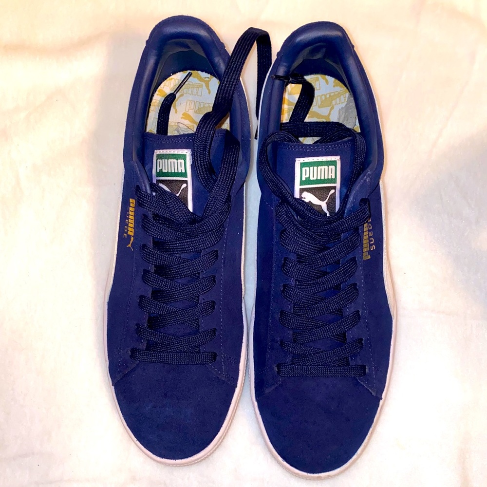 Men’s Puma sneakers